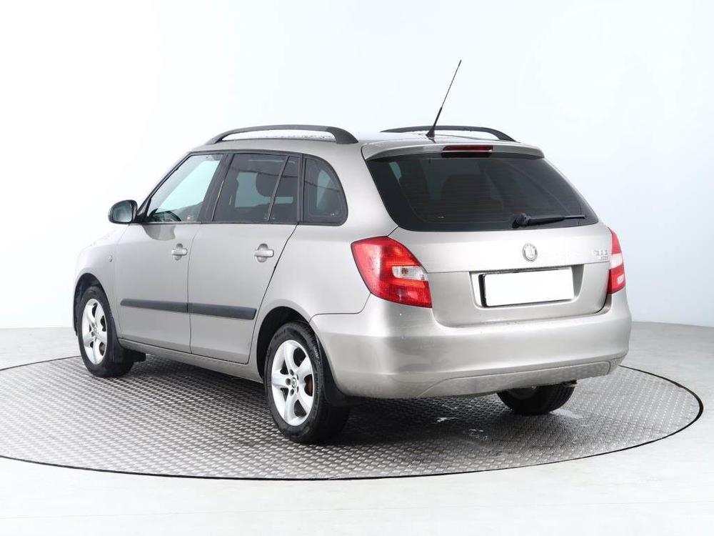 koda Fabia 1.2 12V, Ambiente, Serv.kniha