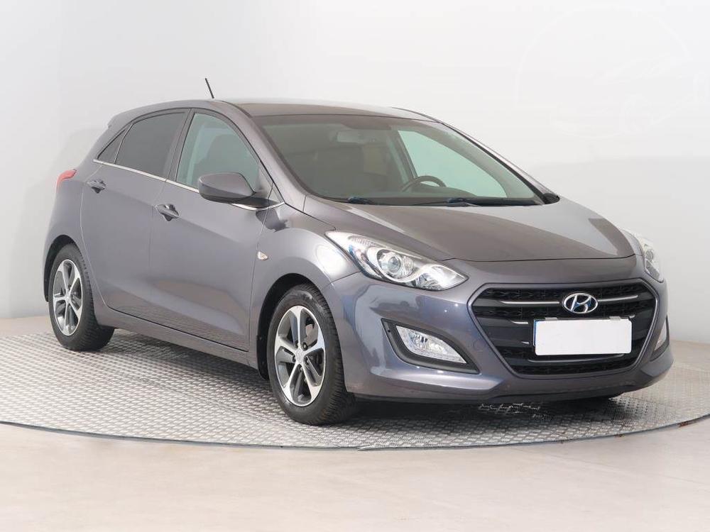 Hyundai i30 1.4 CVVT, Serv.kniha, Klima