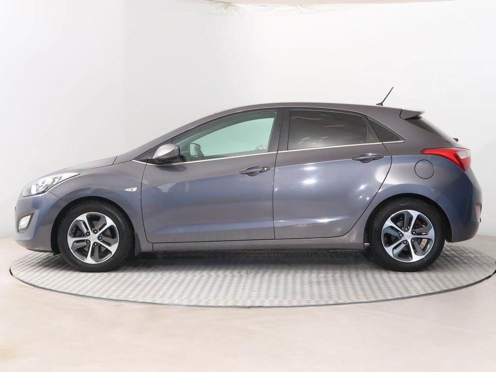 Hyundai i30 1.4 CVVT, Serv.kniha, Klima