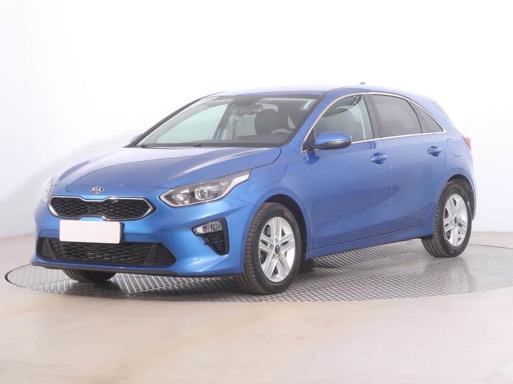 Kia Ceed 1.4 T-GDI, Gold, Serv.kniha