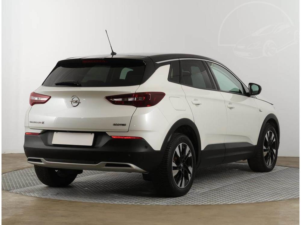 Opel Grandland X 1.2 Turbo, Design Line