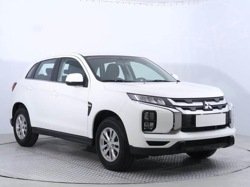 Mitsubishi ASX 2.0 MIVEC, Invite, ČR,1.maj