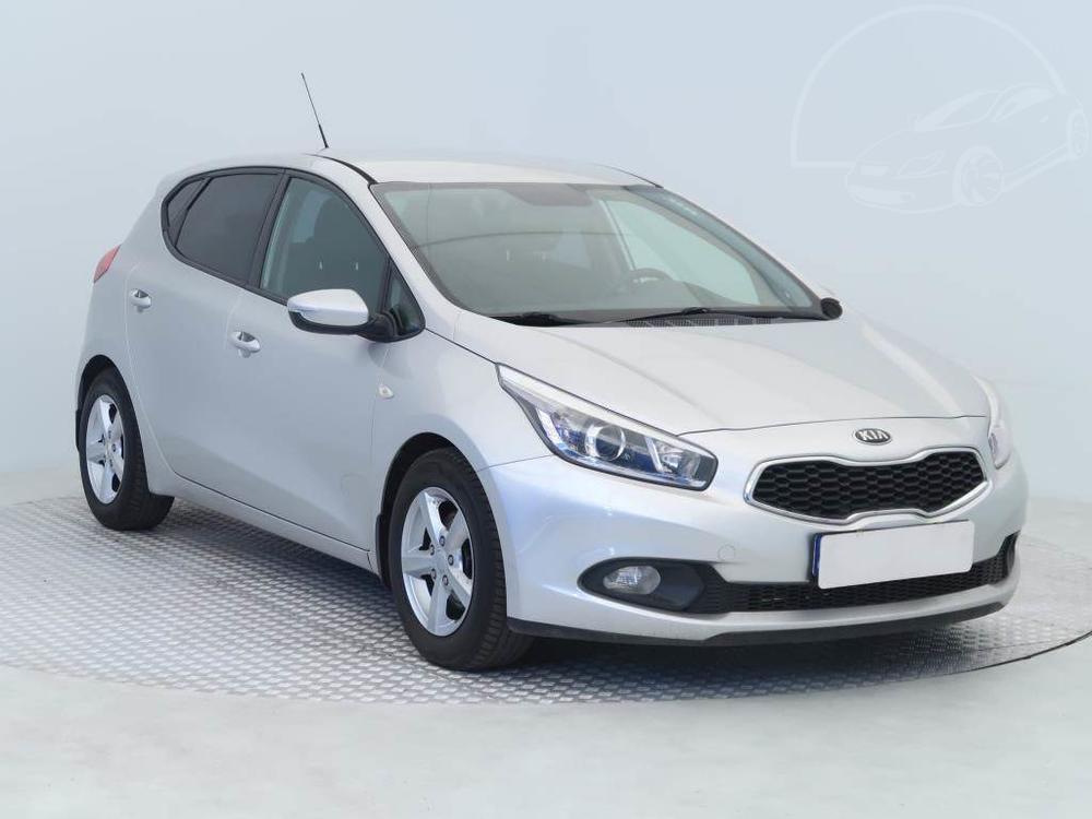 Kia Cee´d 1.4 CVVT, ČR,1.maj, Serv.kniha