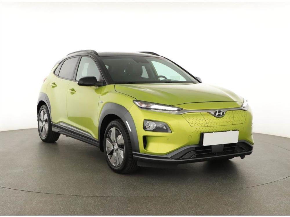 Prodm Hyundai Kona Electric 64 kWh, SoH 97%