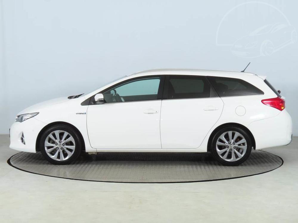 Toyota Auris Hybrid, Automat, R,2.maj