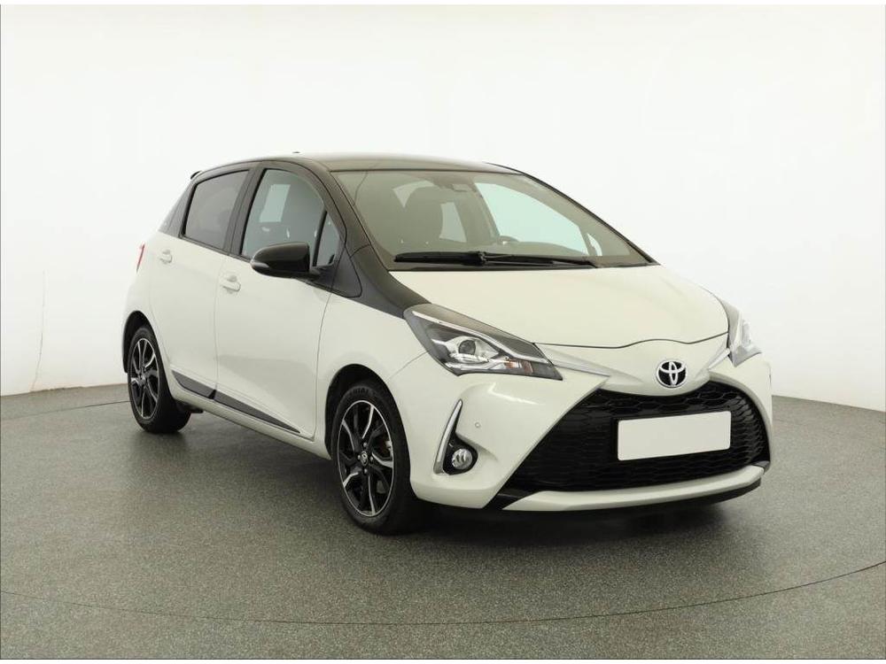 Prodm Toyota Yaris 1.5 Dual VVT-i, Automat