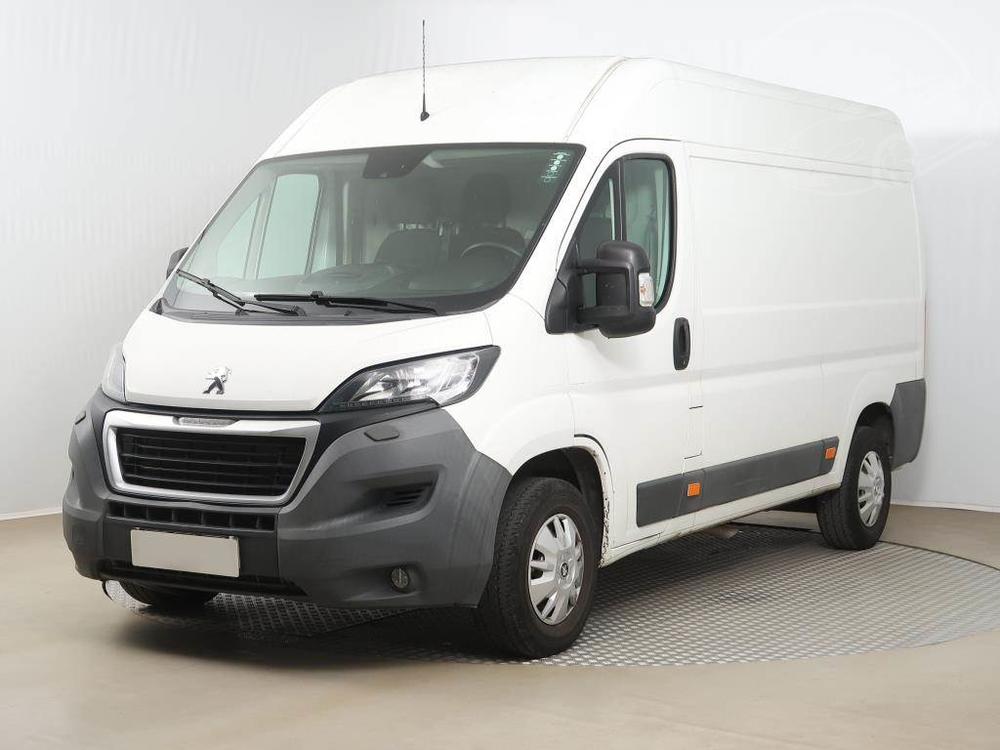 Peugeot Boxer 2.2 HDi, 333, L2H2, Nov v R