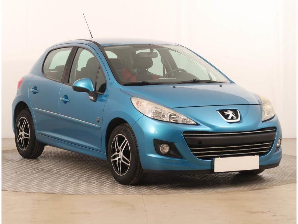 Prodm Peugeot 207 1.4, Serv.kniha, po STK