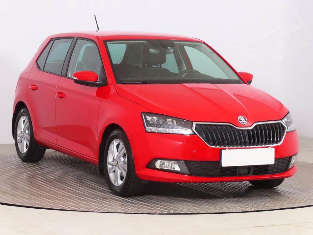 Škoda Fabia 1.0 TSI, ČR,1.MAJ