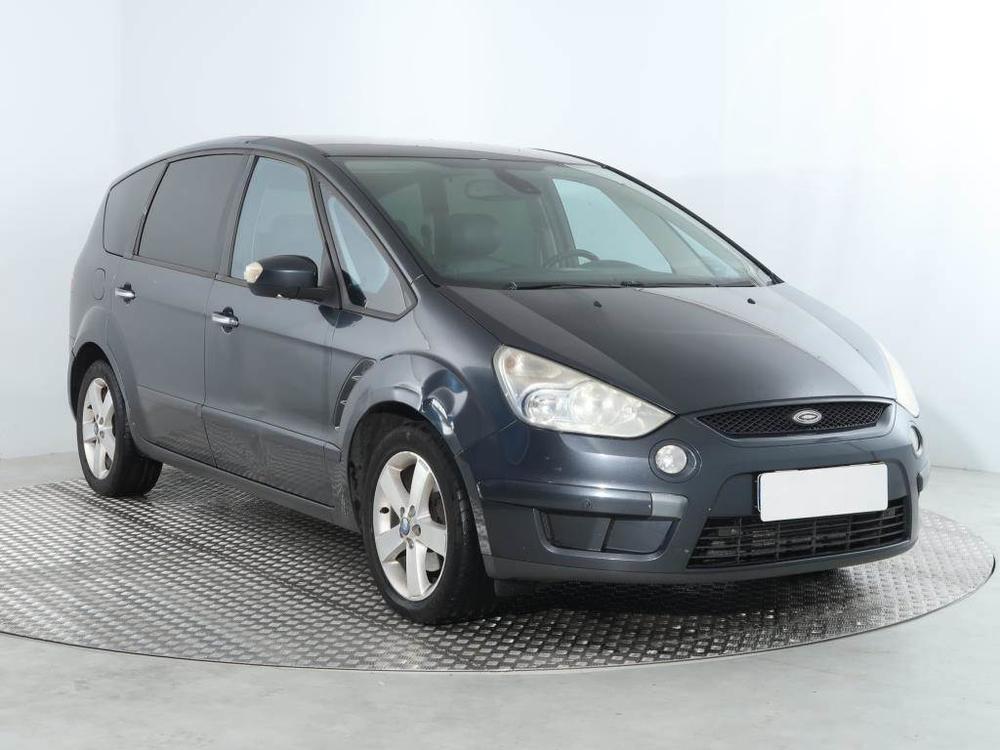 Ford S-Max 2.0 TDCi, po STK, Tažné