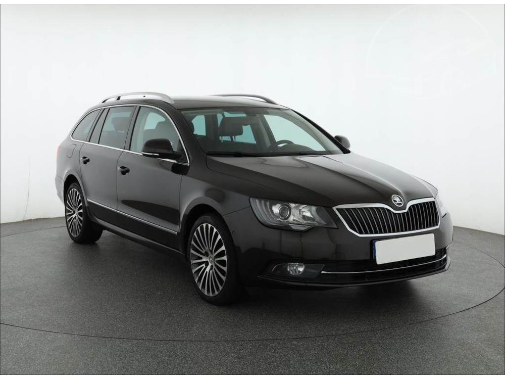 Škoda Superb 2.0 TDI, 4X4, Automat, Kůže