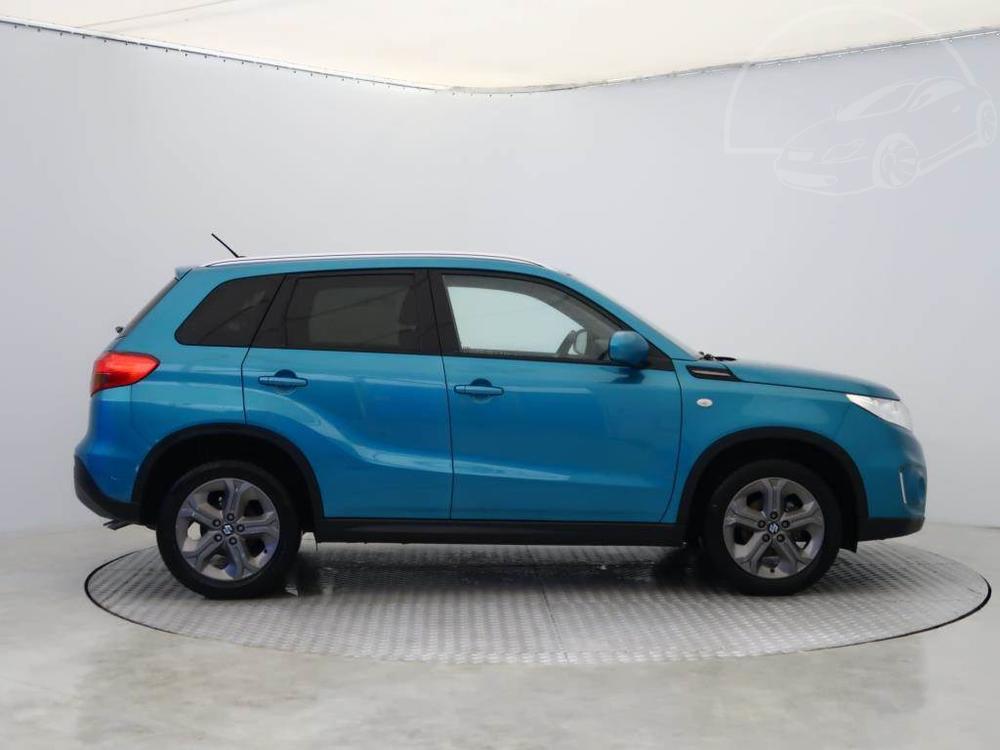 Suzuki Vitara 1.6 VVT, Premium, R,1.maj