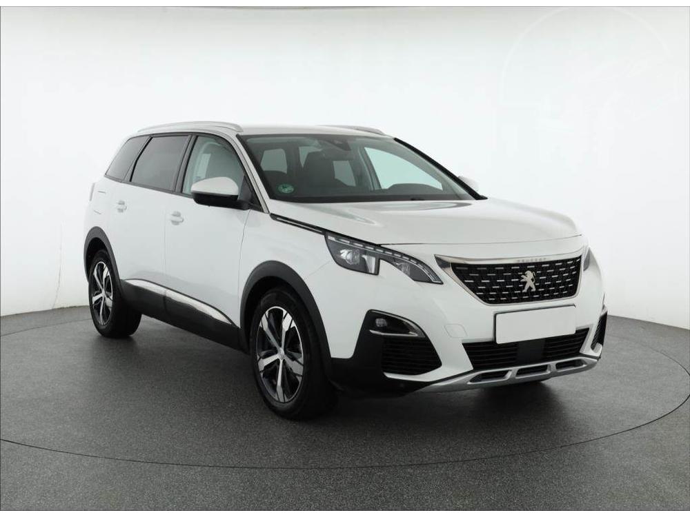 Peugeot 5008 1.5 BlueHDi, 7 míst, ČR,2.maj