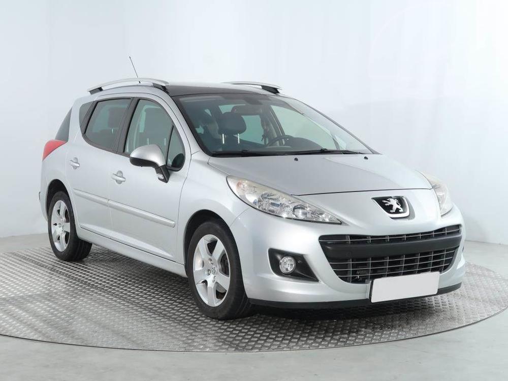 Prodm Peugeot 207 1.6 16V, Automat