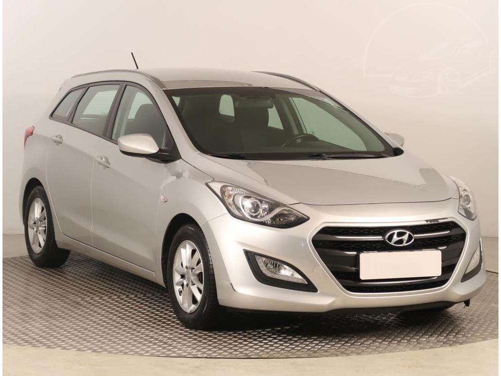 Hyundai i30 1.6 CRDi, R,1.maj, Serv.kniha