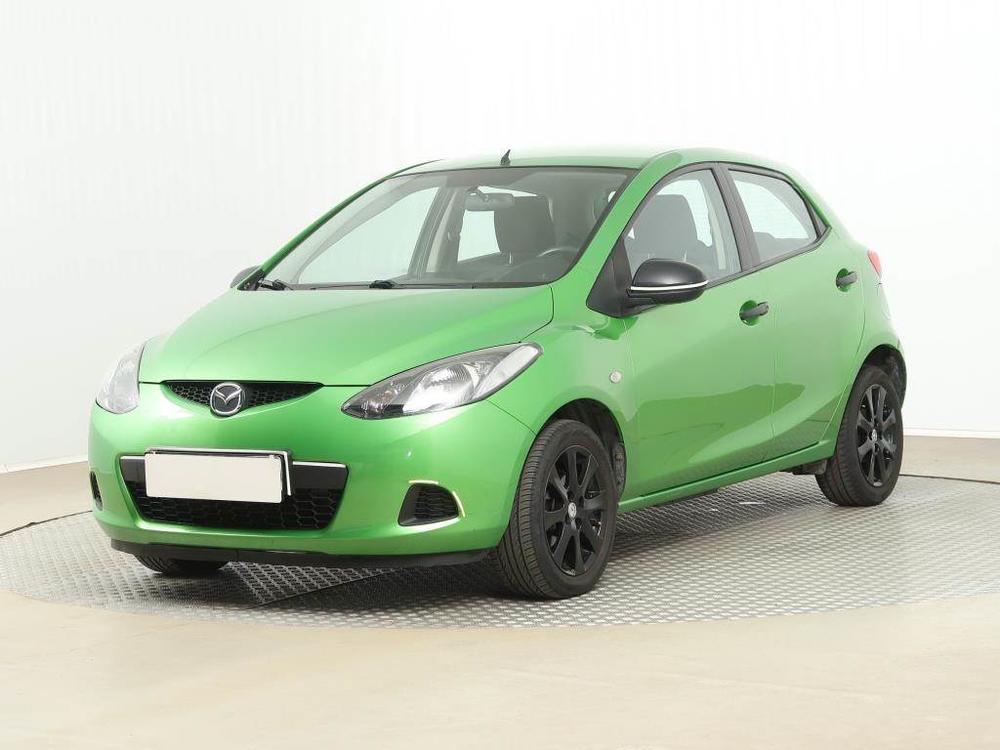 Prodm Mazda 2 1.3 i, zamluveno