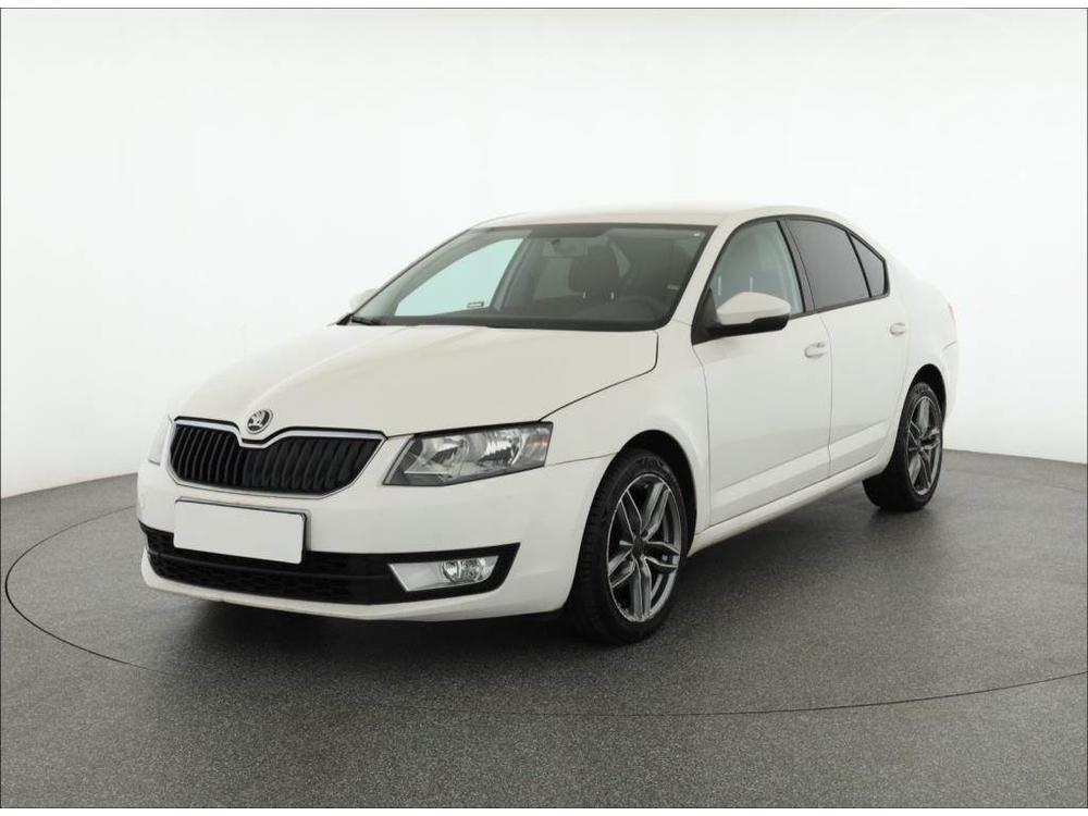 Prodm koda Octavia 1.6 TDI, NOV CENA, Klima