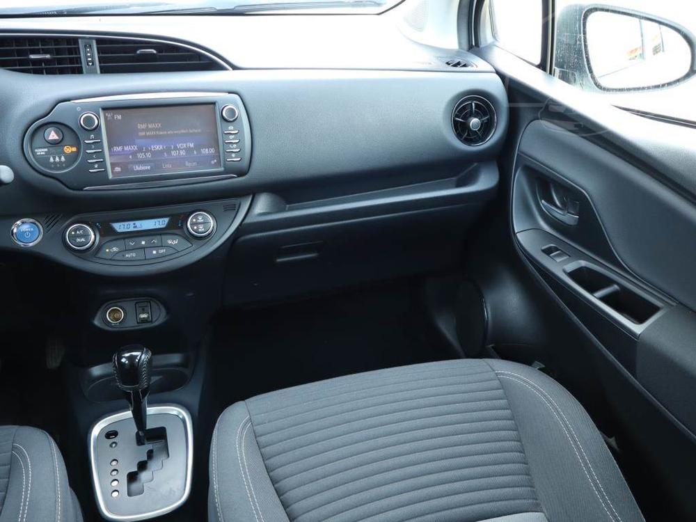 Toyota Yaris 1.5 Hybrid, Premium, Automat