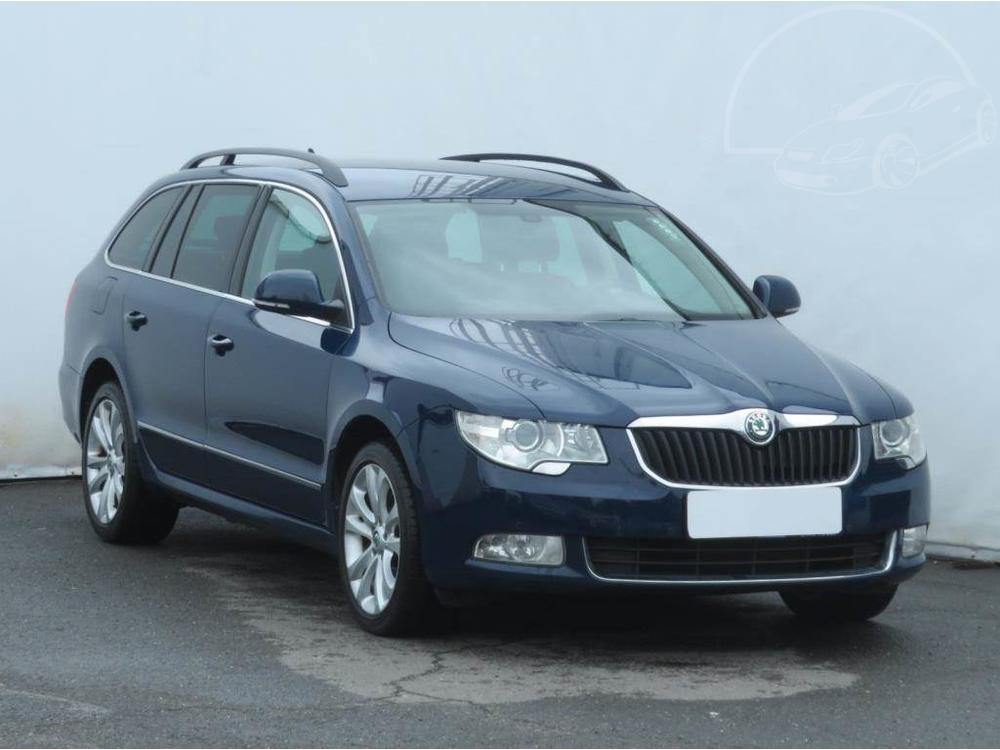 Škoda Superb 2.0 TDI, Elegance, Serv.kniha