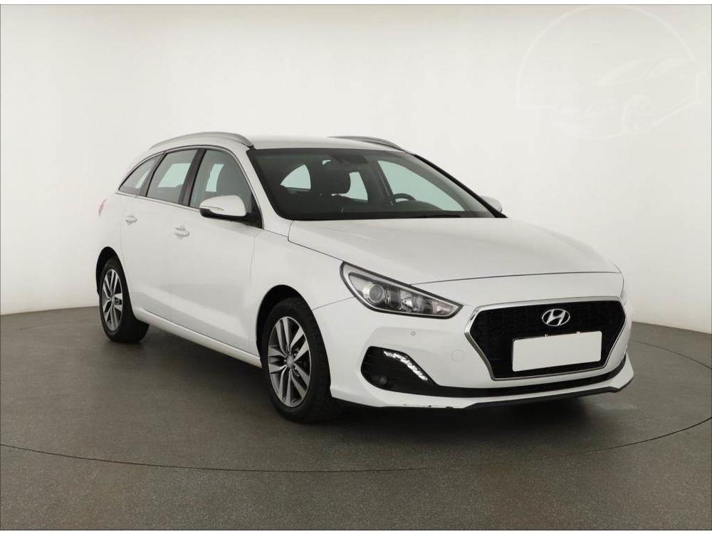 Hyundai i30 1.6 CRDi, Automat, ČR,2.maj