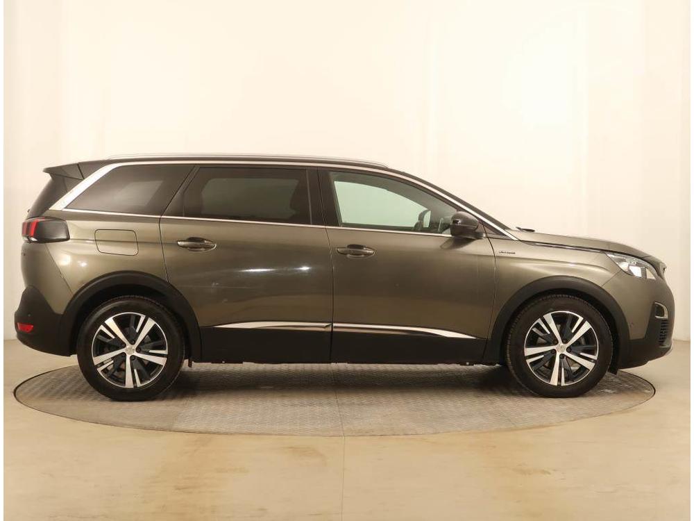 Peugeot 5008 1.6 BlueHDi, Automat, 7mst