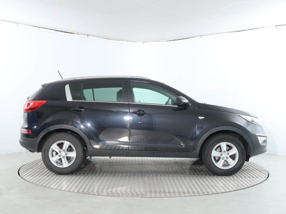 Kia Sportage 1.6 GDI, Serv.kniha, Navi