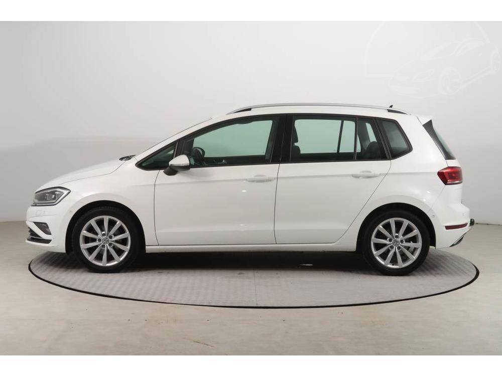 Volkswagen Golf 1.5 TSI, R,1.maj, Serv.kniha