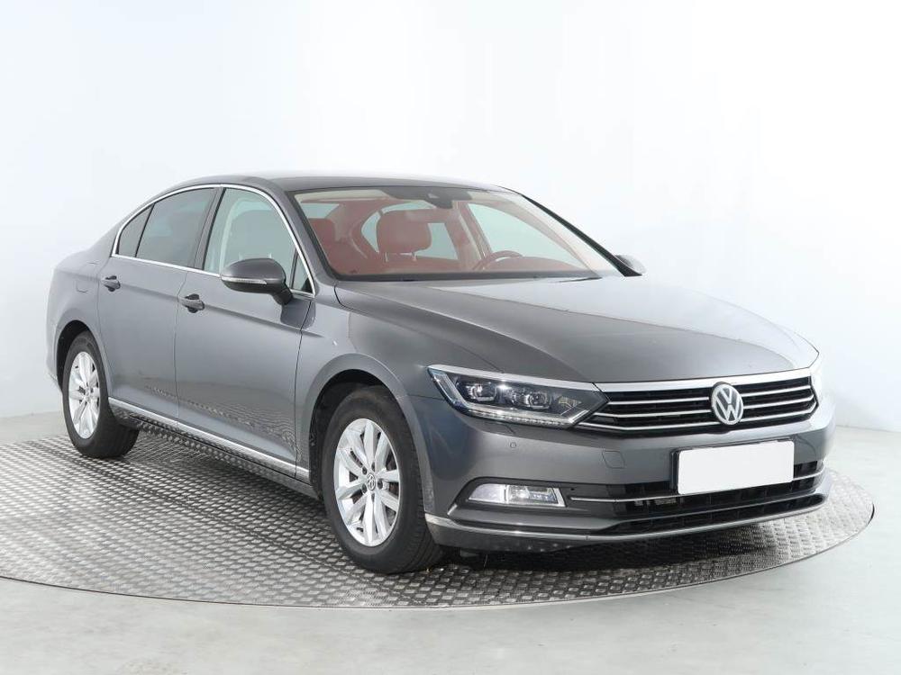 Volkswagen Passat 2.0 TDI, Highline, Serv.kniha