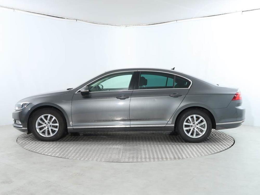 Volkswagen Passat 2.0 TDI, Highline, NOV CENA