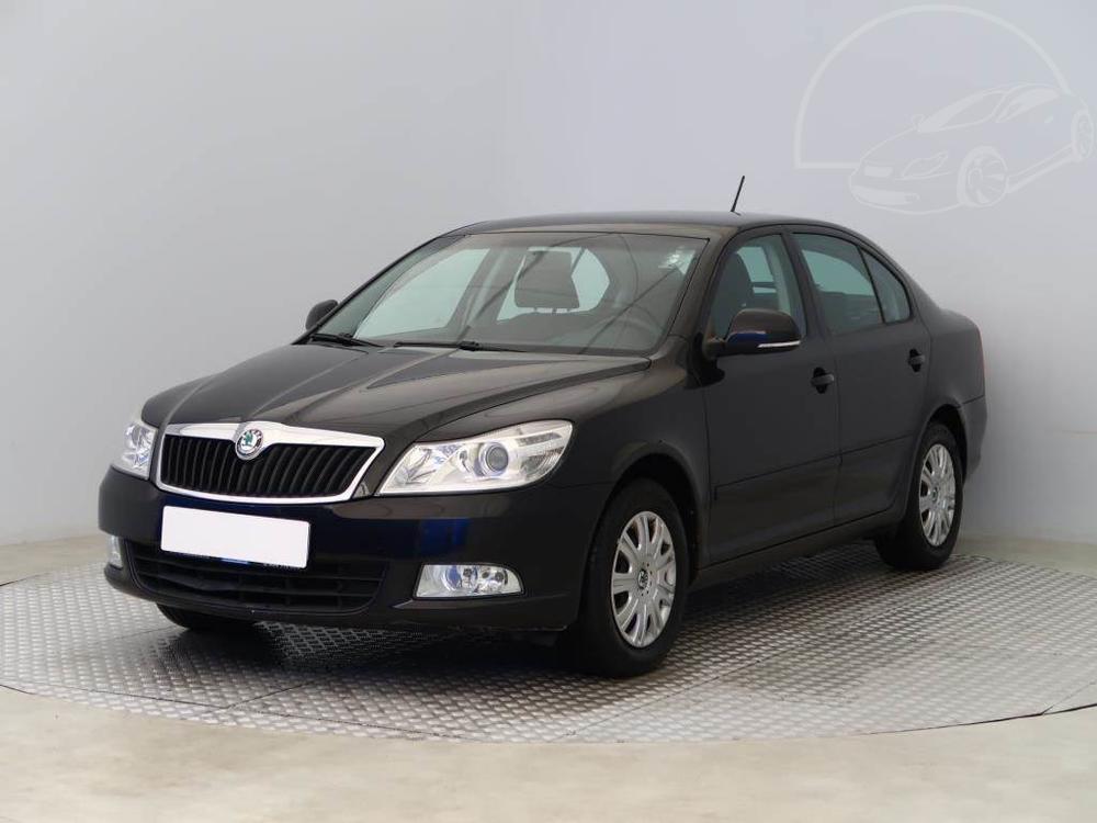 koda Octavia 1.4 TSI, Automatick klima