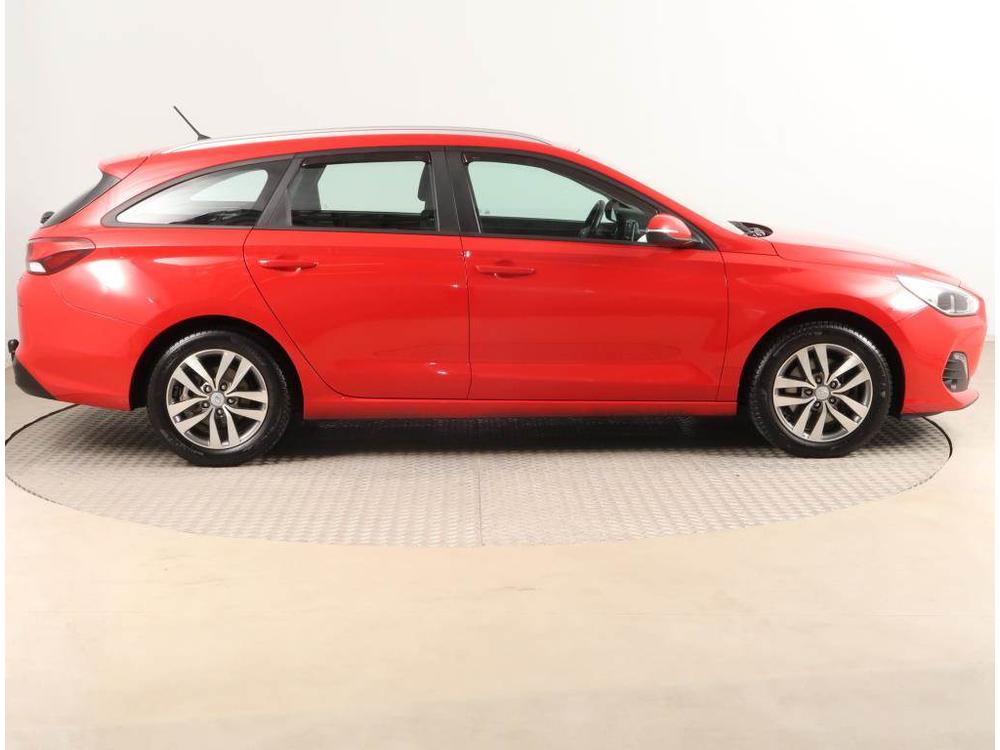 Hyundai i30 1.4 T-GDI, Serv.kniha, Klima