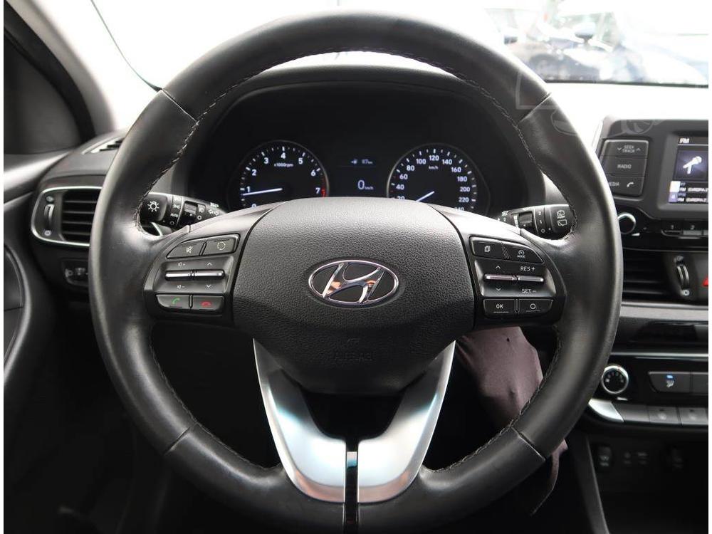 Hyundai i30 1.4 T-GDI, Serv.kniha, Klima