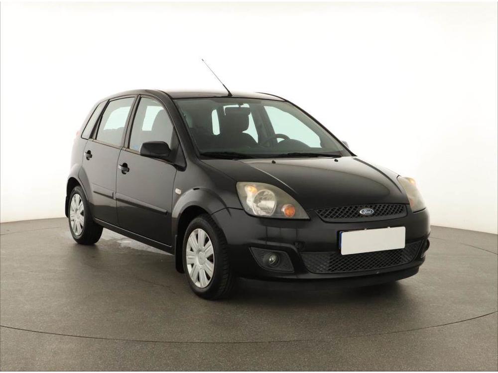 Prodm Ford Fiesta 1.3 i, R,2.maj, po STK