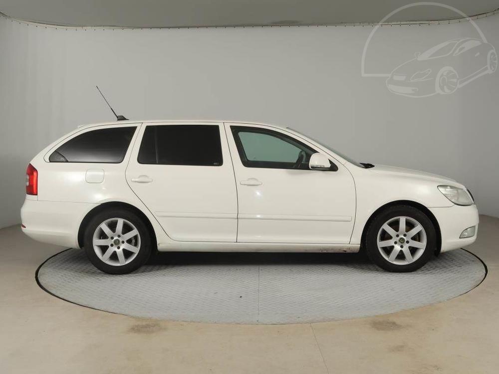 koda Octavia 1.6 TDI, Navi, Klima, Tempomat