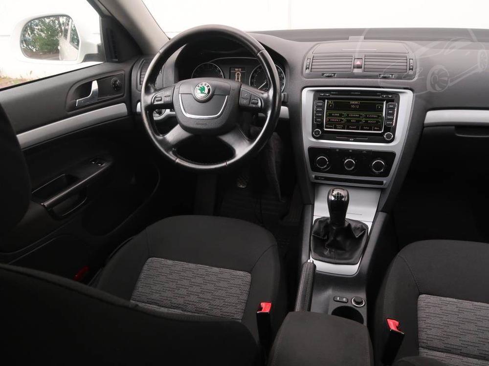 koda Octavia 1.6 TDI, Navi, Klima, Tempomat