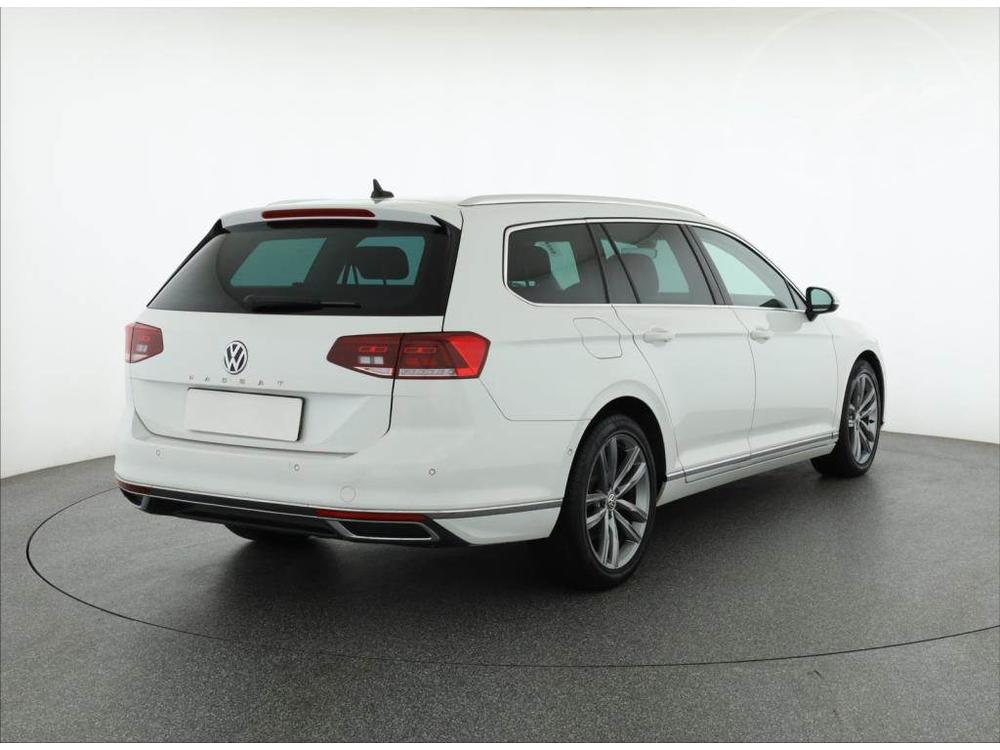 Volkswagen Passat 2.0 TDI, Automat, R,1.maj