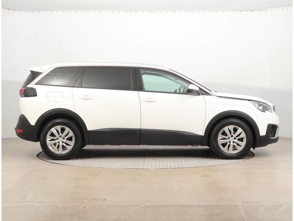 Peugeot 5008 PureTech 130, Automat, 7mst