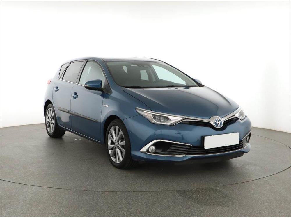 Prodm Toyota Auris Hybrid, Automat, R,1.maj