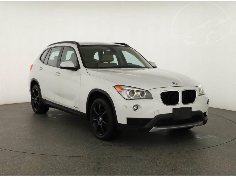 BMW X1 xDrive28i, 4X4, Automat, Kůže