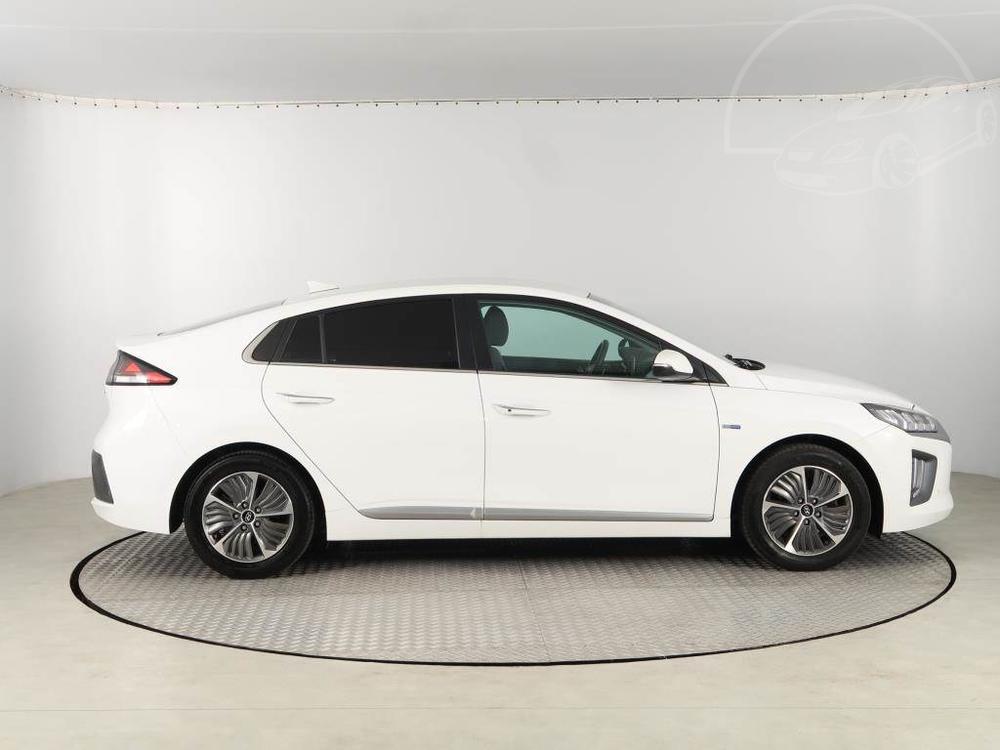 Hyundai Ioniq Plug-in-Hybrid, Automat