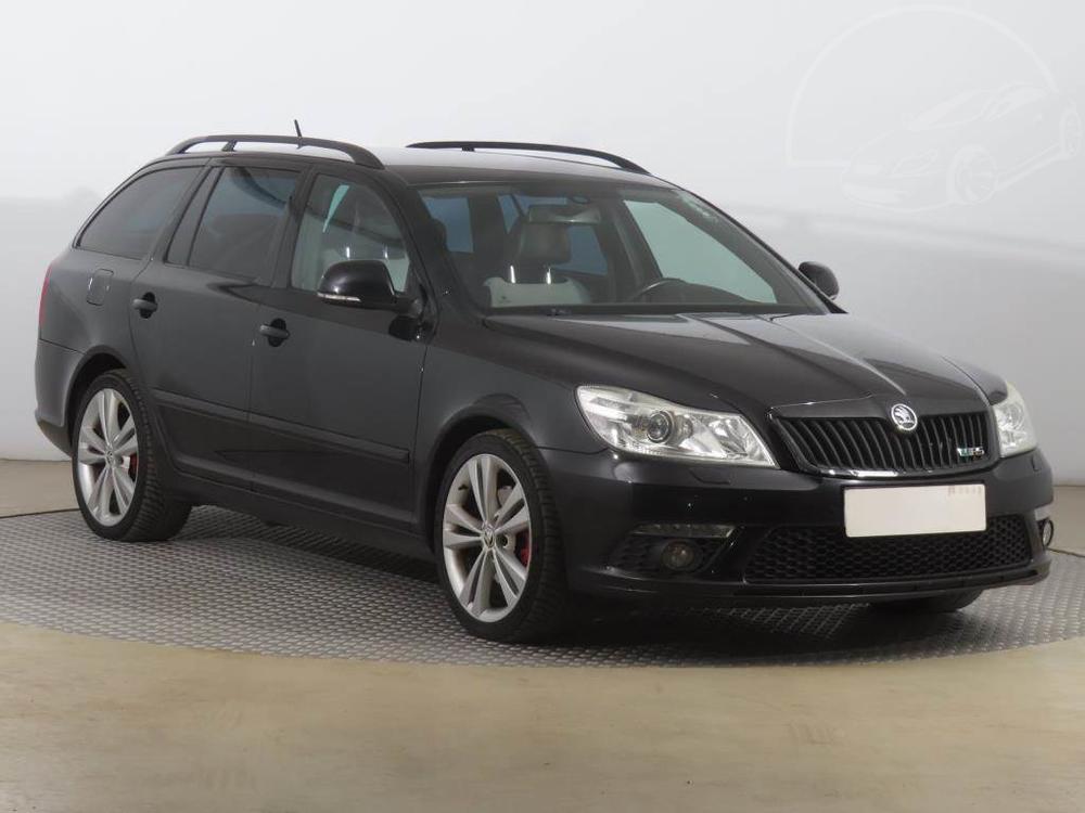 koda Octavia RS 2.0 TDI, Koen sedaky