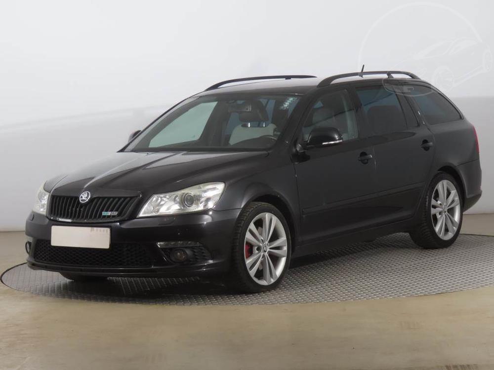 koda Octavia RS 2.0 TDI, Koen sedaky