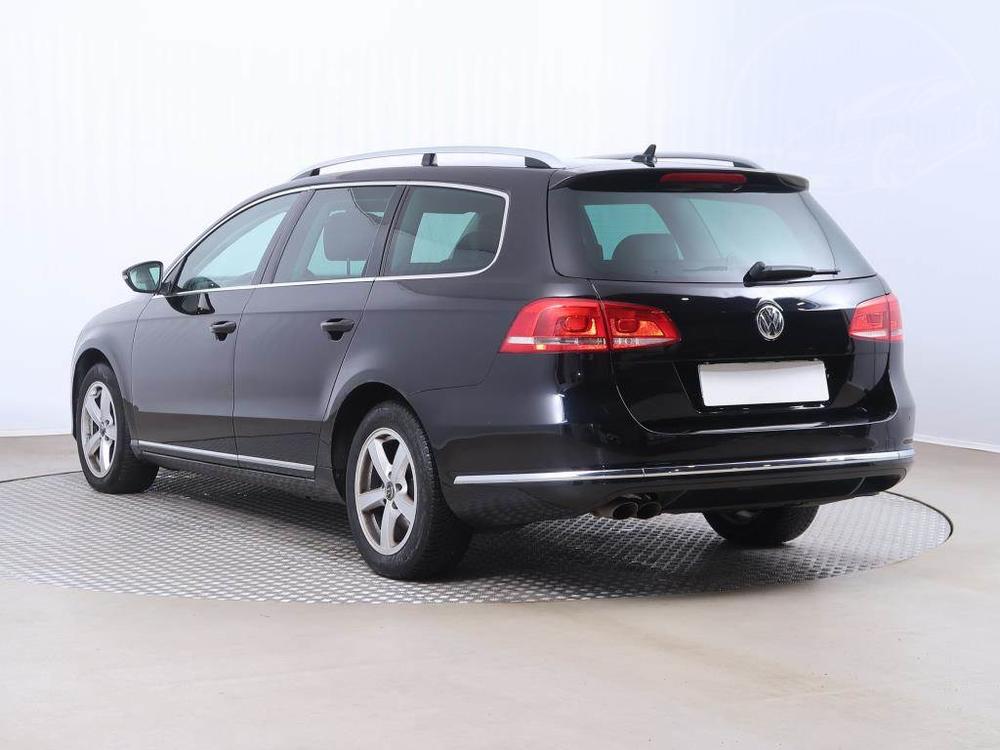 Volkswagen Passat 2.0 TDI, Navi, Koen sedaky