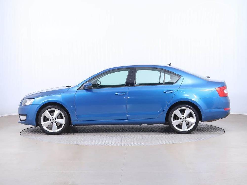 koda Octavia 1.8 TSI, Elegance, Serv.kniha