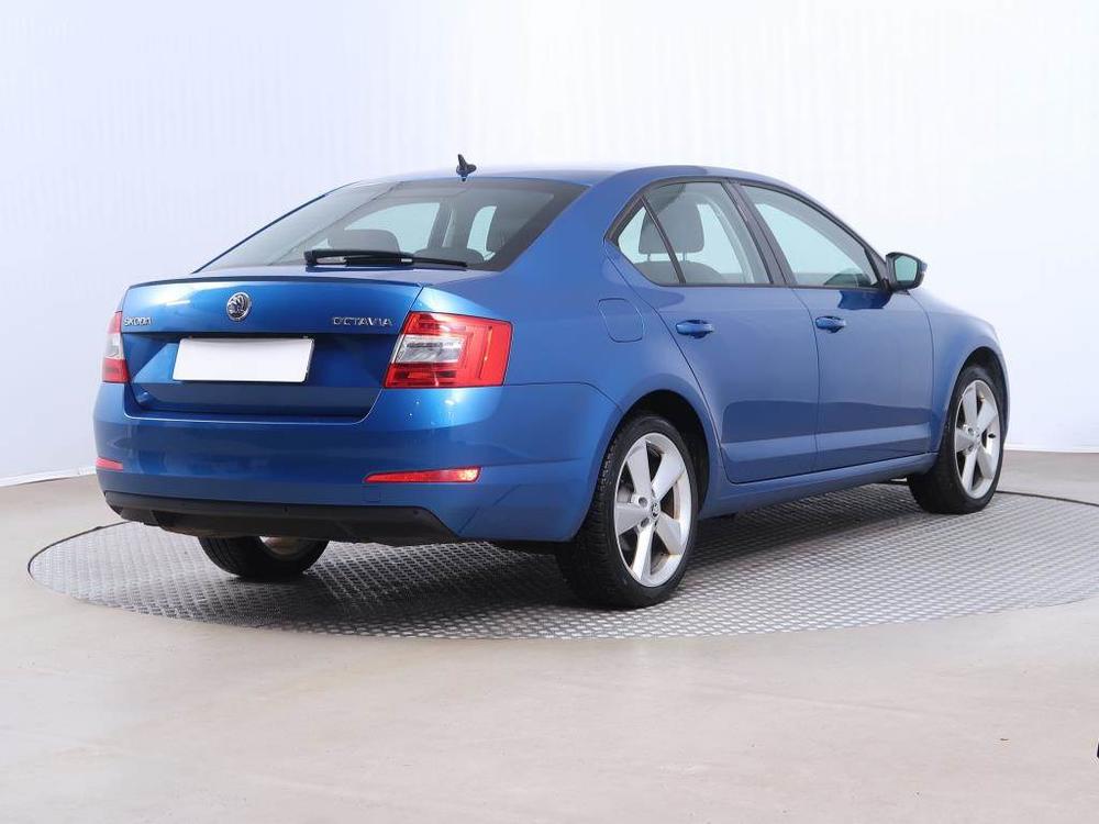 koda Octavia 1.8 TSI, Elegance, Serv.kniha