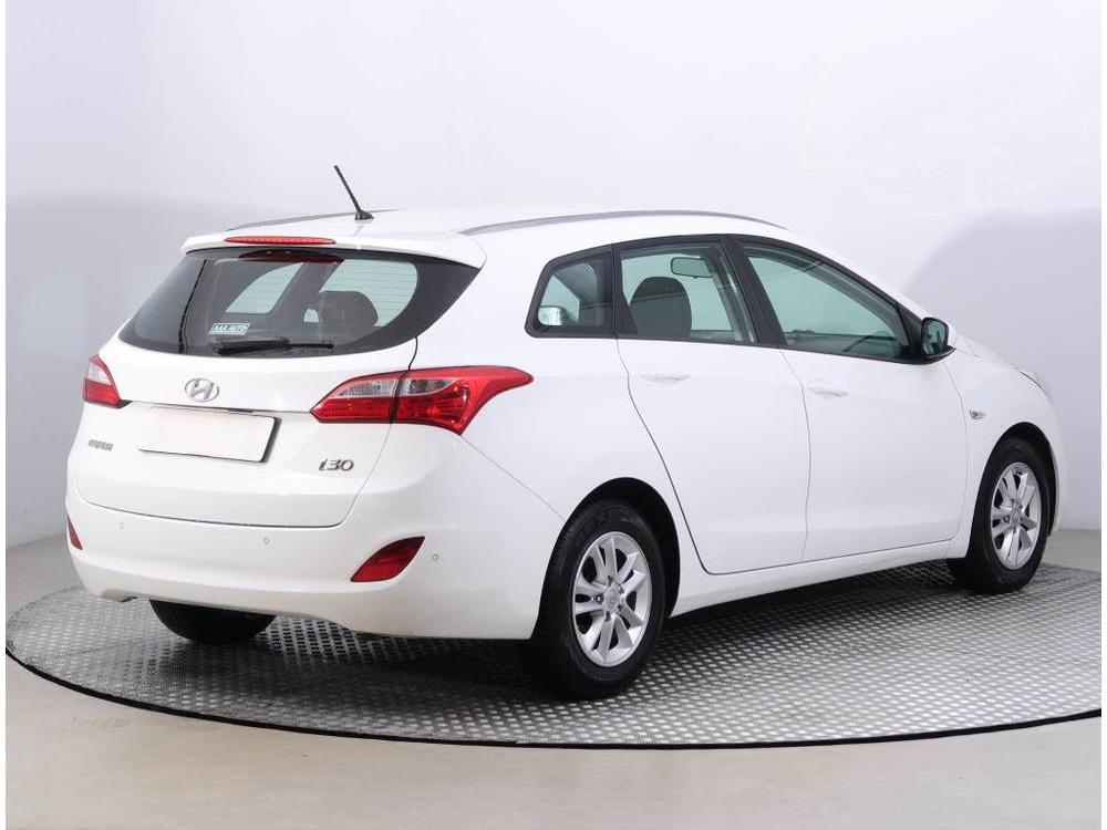 Hyundai i30 1.6 CRDi, Serv.kniha, Klima