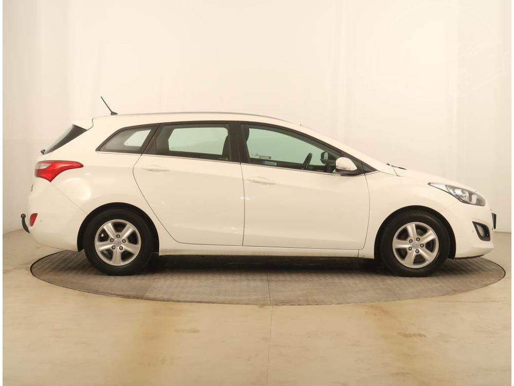 Hyundai i30 1.6 CRDi, R,2.maj, Serv.kniha