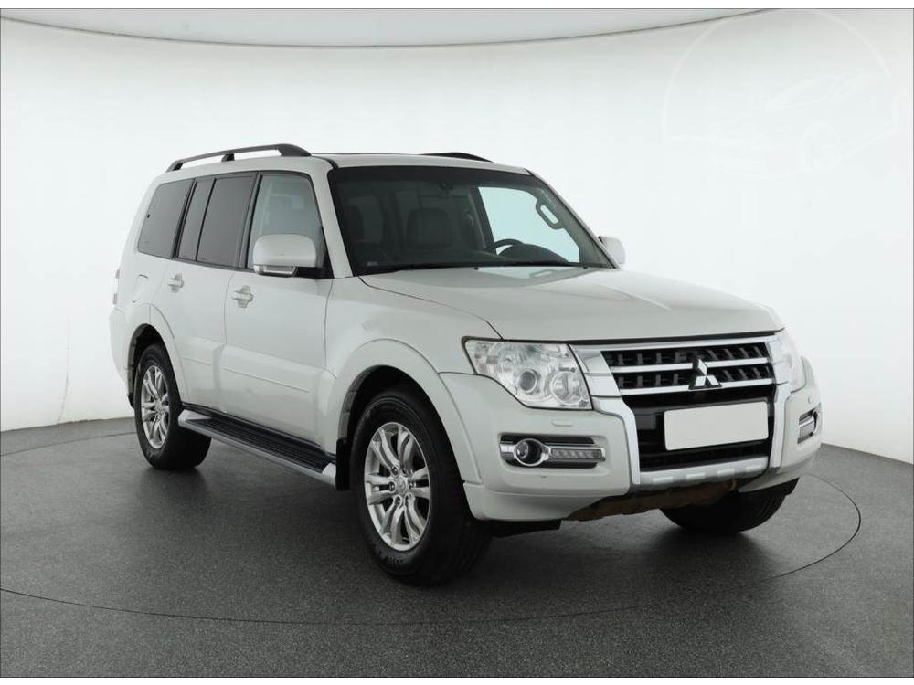 Mitsubishi Pajero 3.2 DI-D, 4X4, Automat