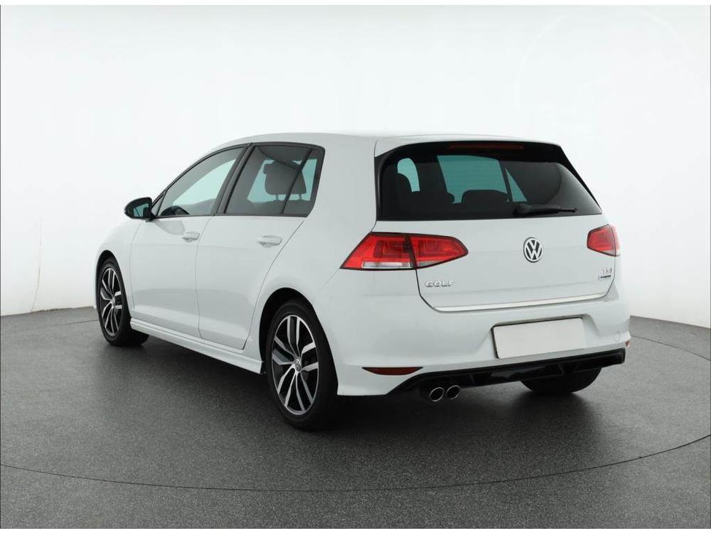 Volkswagen Golf 1.4 TSI, R-Line, R,2.maj