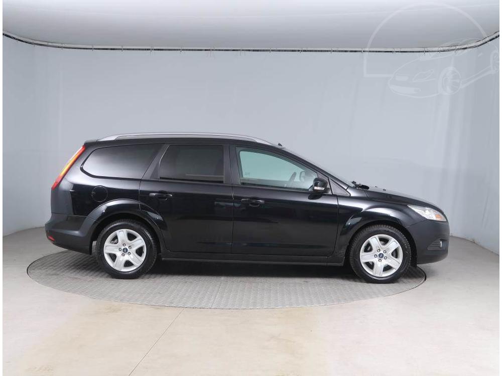 Ford Focus 1.6 16V, Serv.kniha, Klima